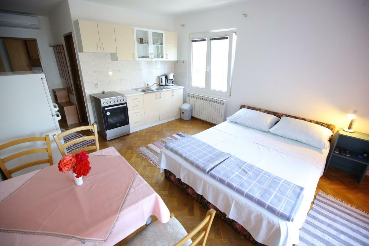 Apartments Paleka 佩特坎内 外观 照片
