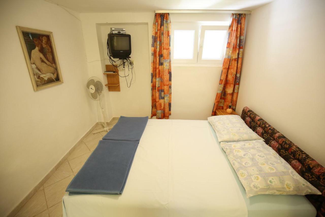Apartments Paleka 佩特坎内 外观 照片