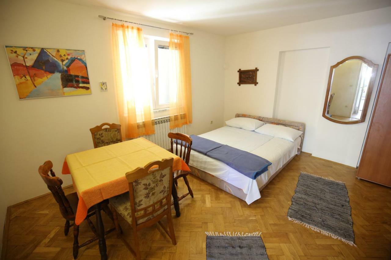 Apartments Paleka 佩特坎内 外观 照片